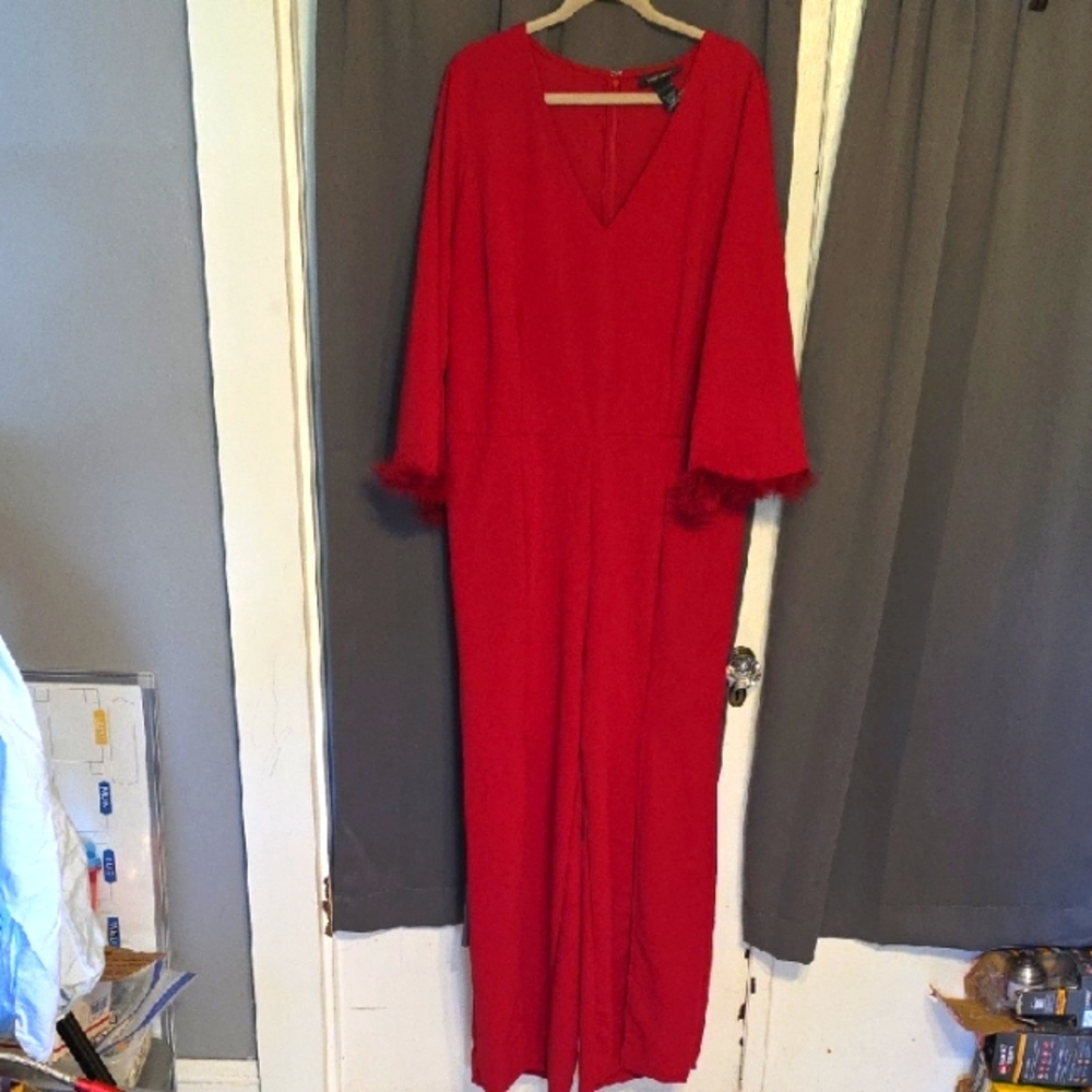 NWT Ashley Stewart Womens Fancy Jumpsuit Red Wide Leg Pockets Boa Trim Sz 18/20‎